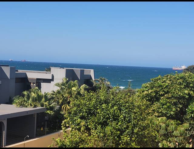 2 BEDROOM APARTMENT FOR SALE IN UMHLANGA CENTRAL
